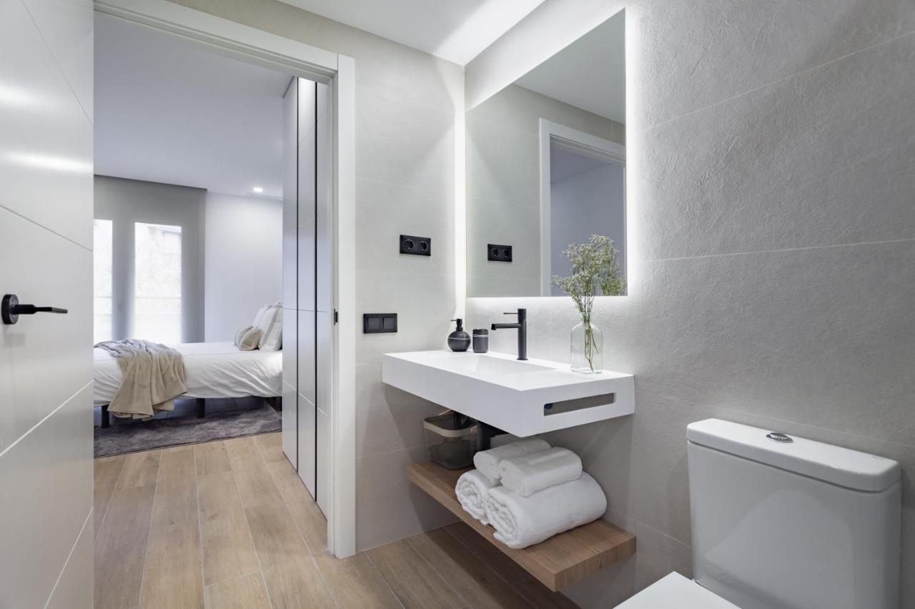 Apartsnoubcn Equador Les Corts Barcelona Exteriér fotografie