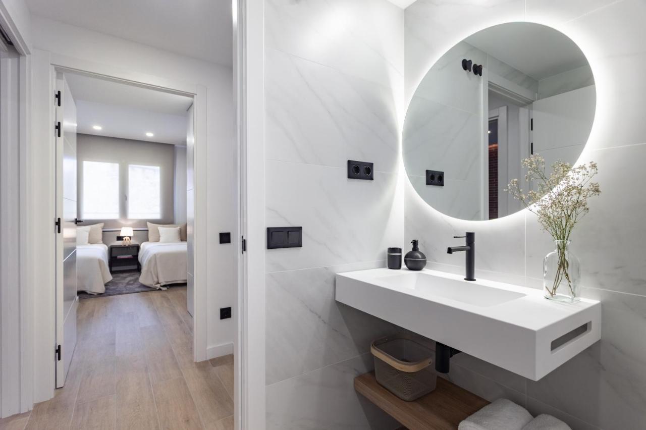 Apartsnoubcn Equador Les Corts Barcelona Exteriér fotografie